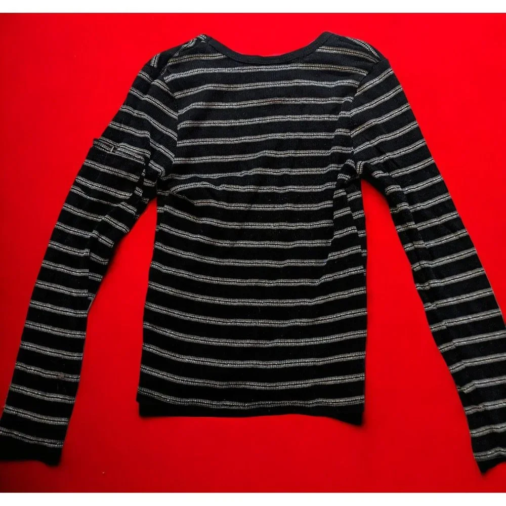 In Design Striped Ribbed Top - Picture 2 of 8